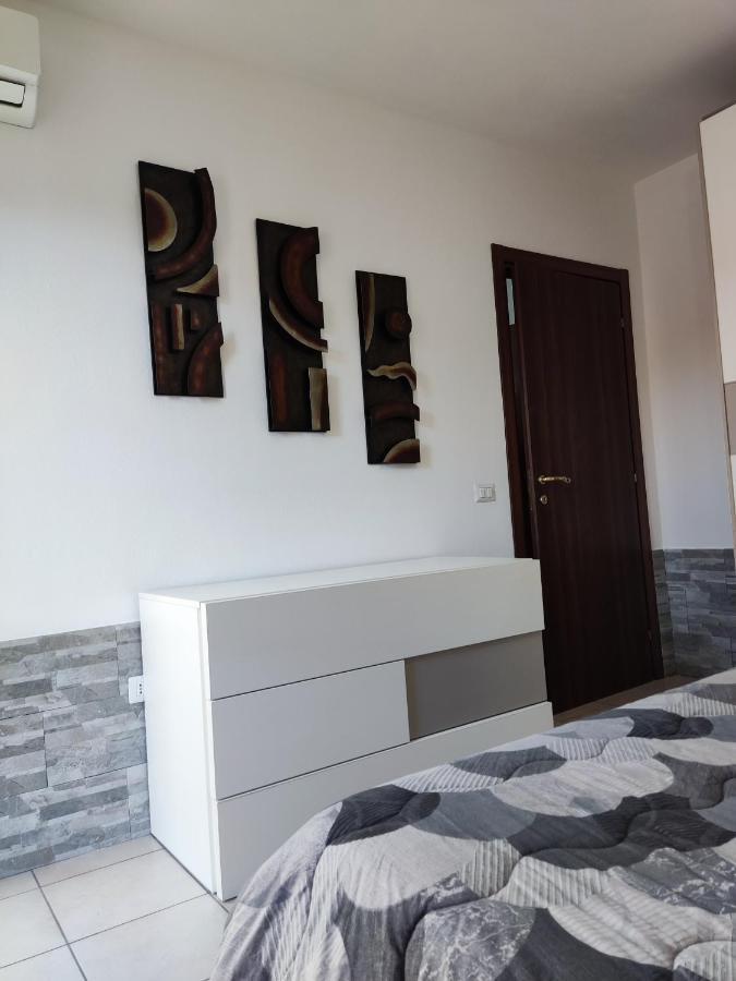 Vico Stazione Apartment Uta المظهر الخارجي الصورة