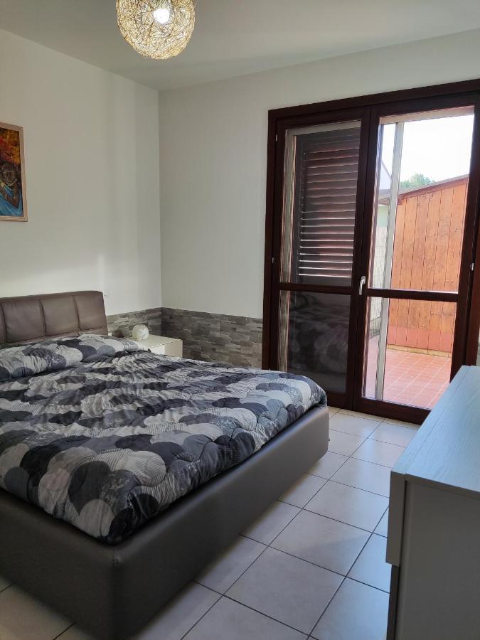 Vico Stazione Apartment Uta المظهر الخارجي الصورة