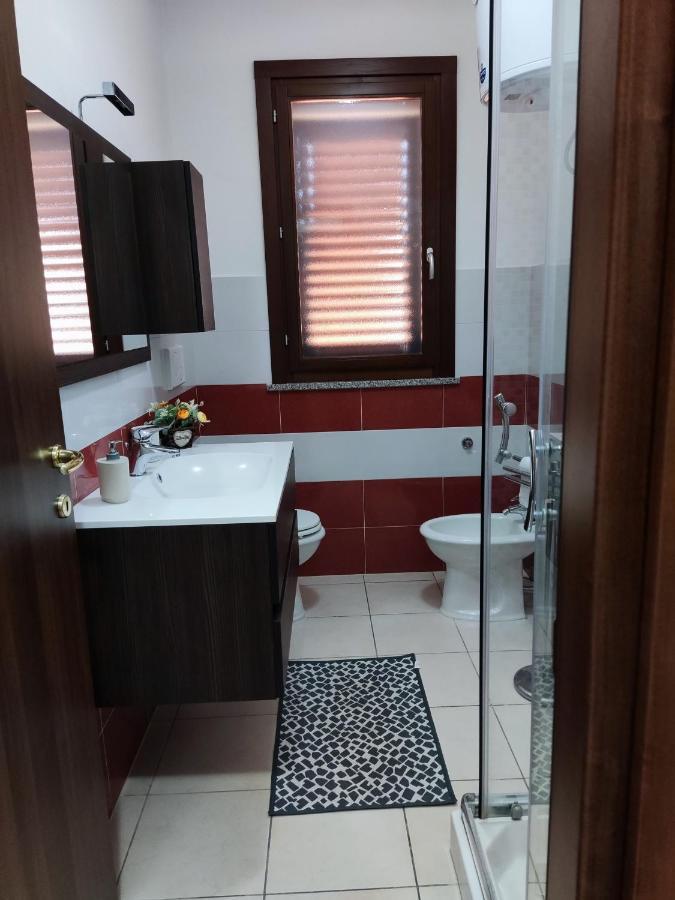 Vico Stazione Apartment Uta المظهر الخارجي الصورة