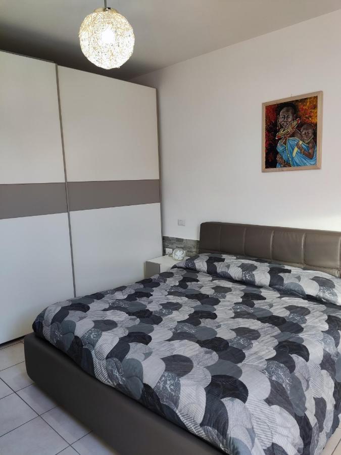 Vico Stazione Apartment Uta المظهر الخارجي الصورة